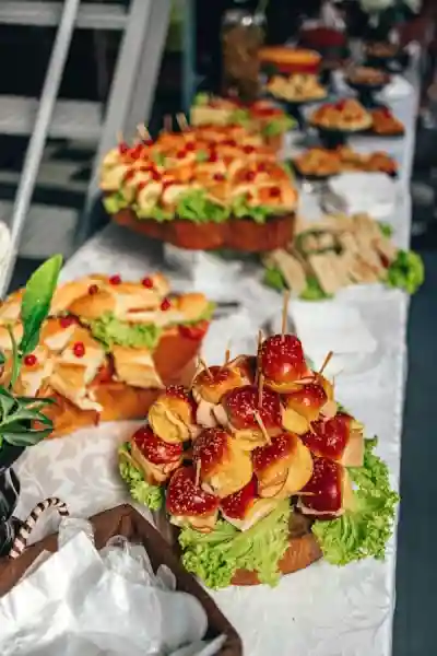 Catering business run semi-absentee - Photo3